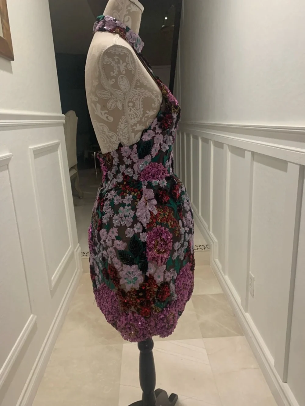 New BRONX AND BANCO Deirdre Floral Sequinned Halter Dress Size S / 4 US - Picture 6 of 16